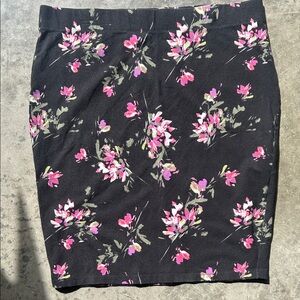 a.n.a Black Pencil Skirt with Pink Floral Print
